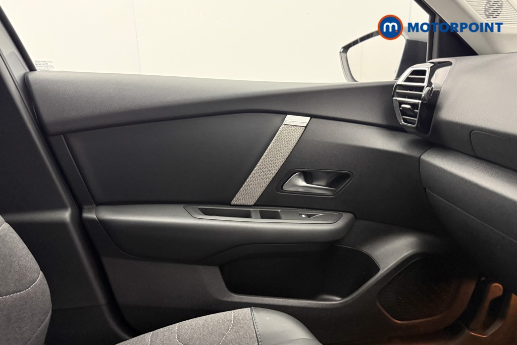 Citroen C4 YOU Manual Petrol Hatchback - Stock Number (1654789) - 13th supplementary image