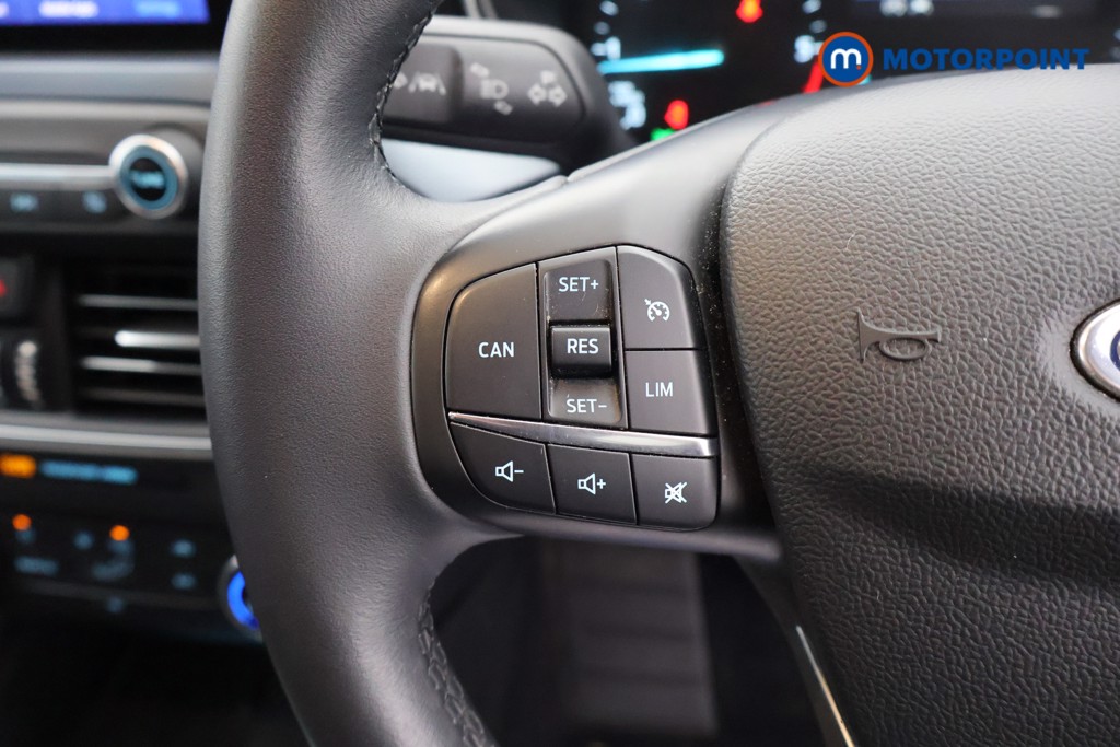 Ford Focus Active Edition Automatic Diesel Estate - Stock Number (1654953) - 6th supplementary image