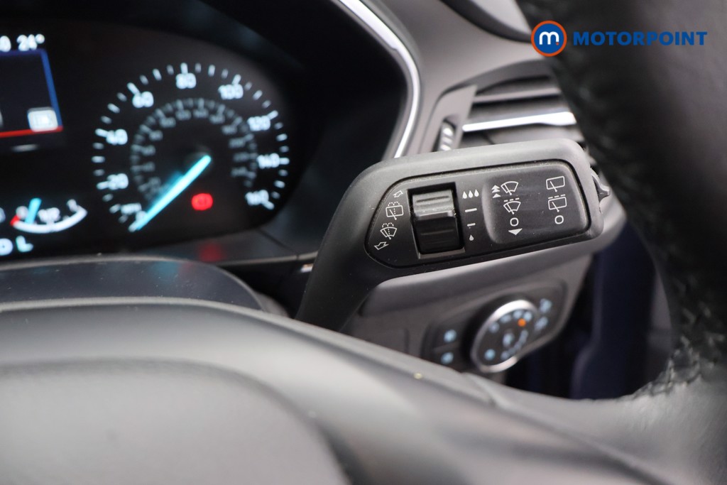 Ford Focus Active Edition Automatic Diesel Estate - Stock Number (1654953) - 9th supplementary image