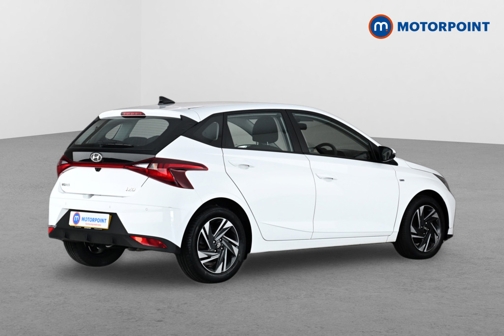 Hyundai I20 Se Connect Manual Petrol Hatchback - Stock Number (1656548) - Drivers side rear corner