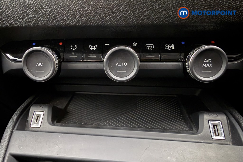 Citroen C4 Plus Manual Petrol Hatchback - Stock Number (1656653) - 16th supplementary image
