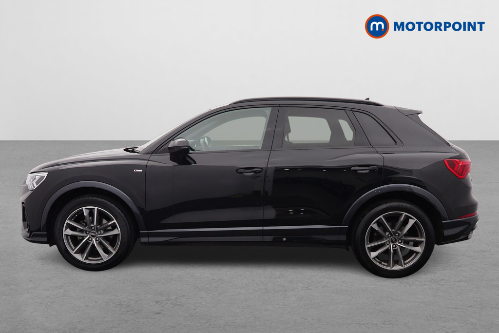 Audi Q3 Black Edition Automatic Petrol SUV - Stock Number (1656684) - Passenger side