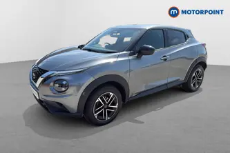 Nissan Juke N-Connecta Manual Petrol SUV - Stock Number (1657115) - Passenger side front corner
