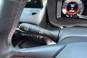 Nissan Juke N-Connecta Manual Petrol SUV - Stock Number (1657115) - 5th supplementary image