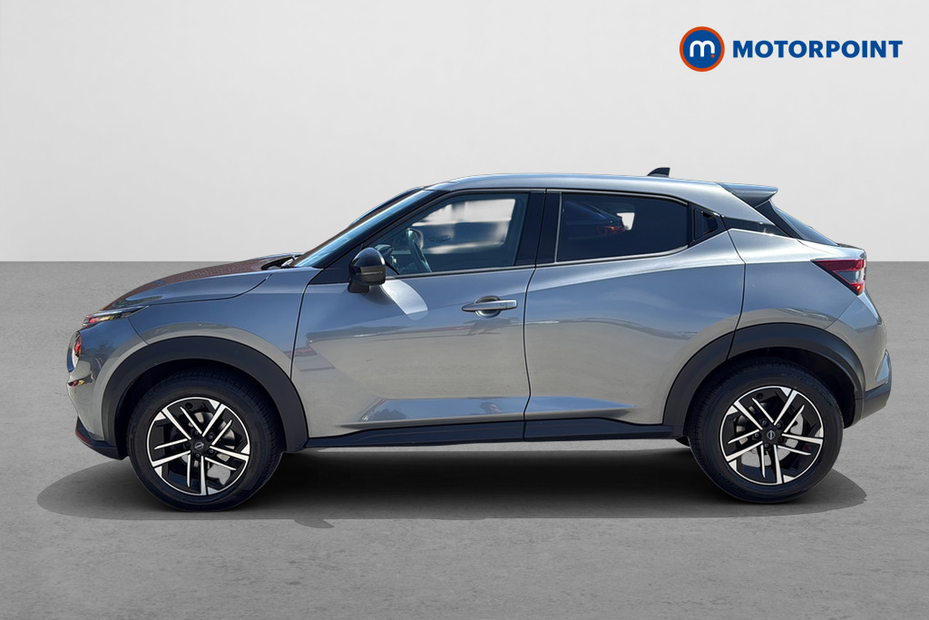 Nissan Juke N-Connecta Manual Petrol SUV - Stock Number (1657115) - Drivers side