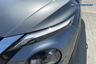 Nissan Juke N-Connecta Manual Petrol SUV - Stock Number (1657115) - 42nd supplementary image