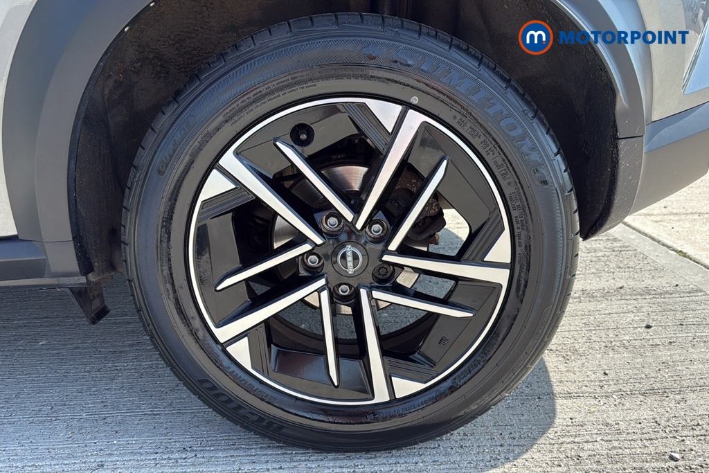 Nissan Juke N-Connecta Manual Petrol SUV - Stock Number (1657115) - 45th supplementary image