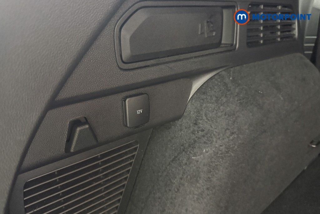 Ford Kuga Titanium Edition Manual Diesel SUV - Stock Number (1657520) - 13th supplementary image