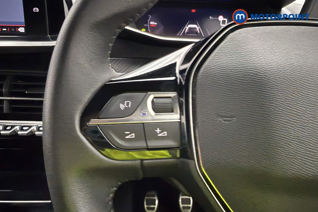 Peugeot 2008 Allure Premium-Plus Manual Petrol SUV - Stock Number (1657957) - 17th supplementary image