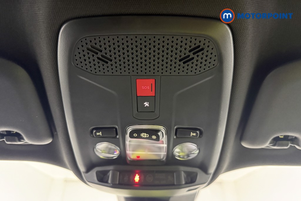 Peugeot 2008 Allure Premium-Plus Manual Petrol SUV - Stock Number (1657957) - 31st supplementary image