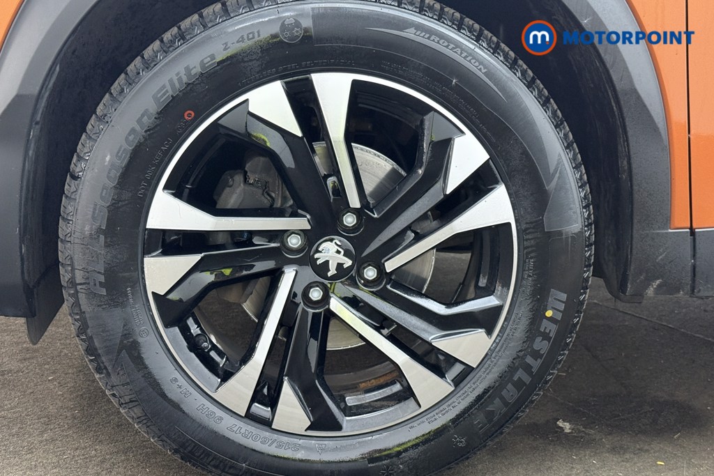 Peugeot 2008 Allure Premium-Plus Manual Petrol SUV - Stock Number (1657957) - 1st supplementary image