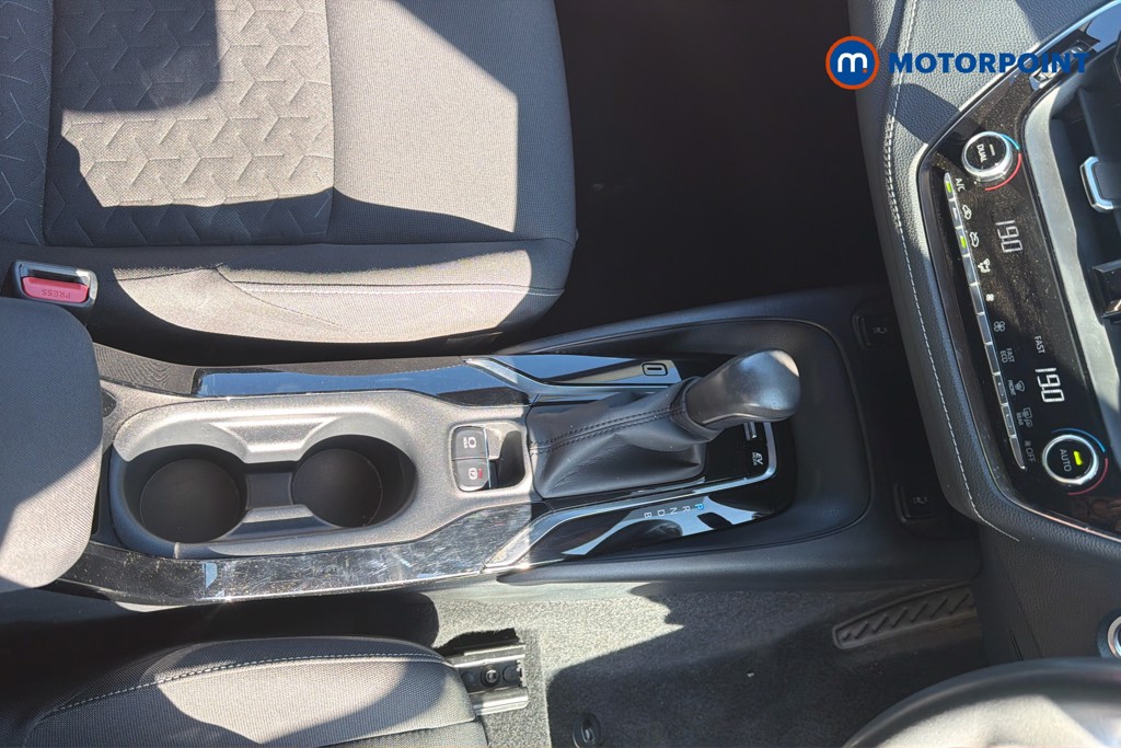 Toyota Corolla Design Automatic Petrol-Electric Hybrid Hatchback - Stock Number (1658264) - 6th supplementary image