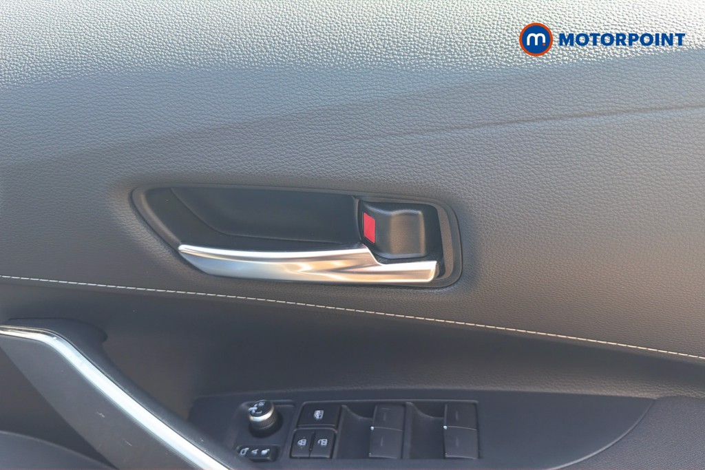 Toyota Corolla Design Automatic Petrol-Electric Hybrid Hatchback - Stock Number (1658264) - 42nd supplementary image