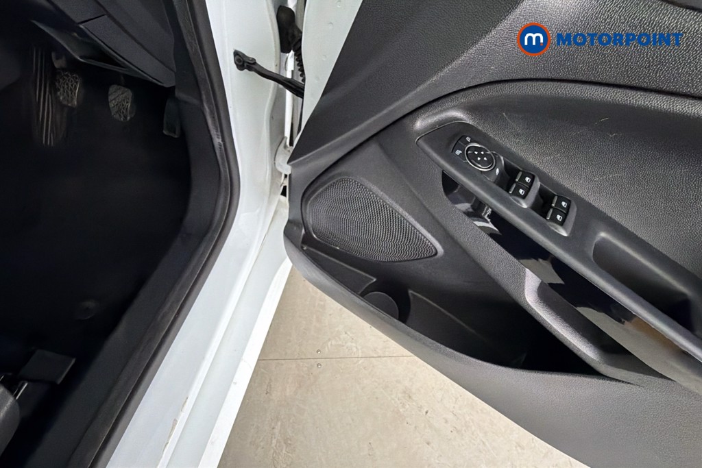 Ford Ecosport St-Line Manual Petrol SUV - Stock Number (1658465) - 21st supplementary image