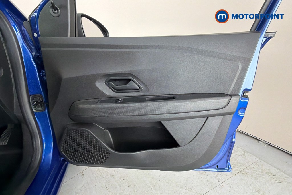 Dacia Sandero Essential Manual Petrol Hatchback - Stock Number (1658603) - 19th supplementary image