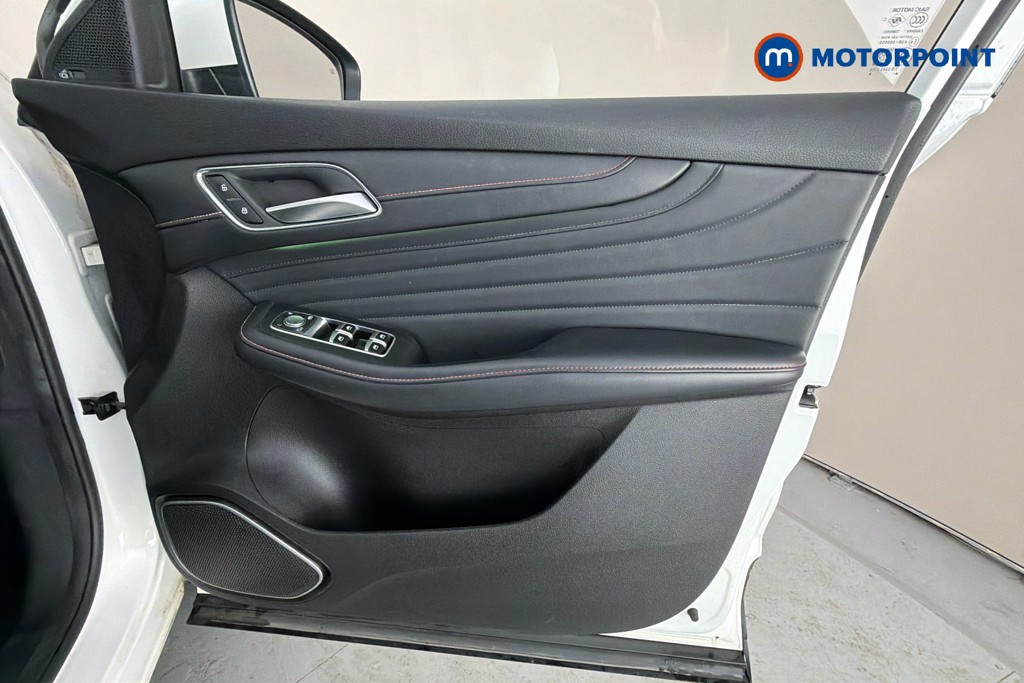 Mg Motor Uk HS Exclusive Manual Petrol SUV - Stock Number (1658606) - 19th supplementary image