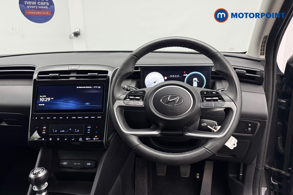 Hyundai Tucson Se Connect Manual Petrol SUV - Stock Number (1658697) - 1st supplementary image