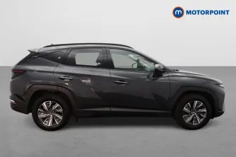 Hyundai Tucson Se Connect Manual Petrol SUV - Stock Number (1658697) - Drivers side