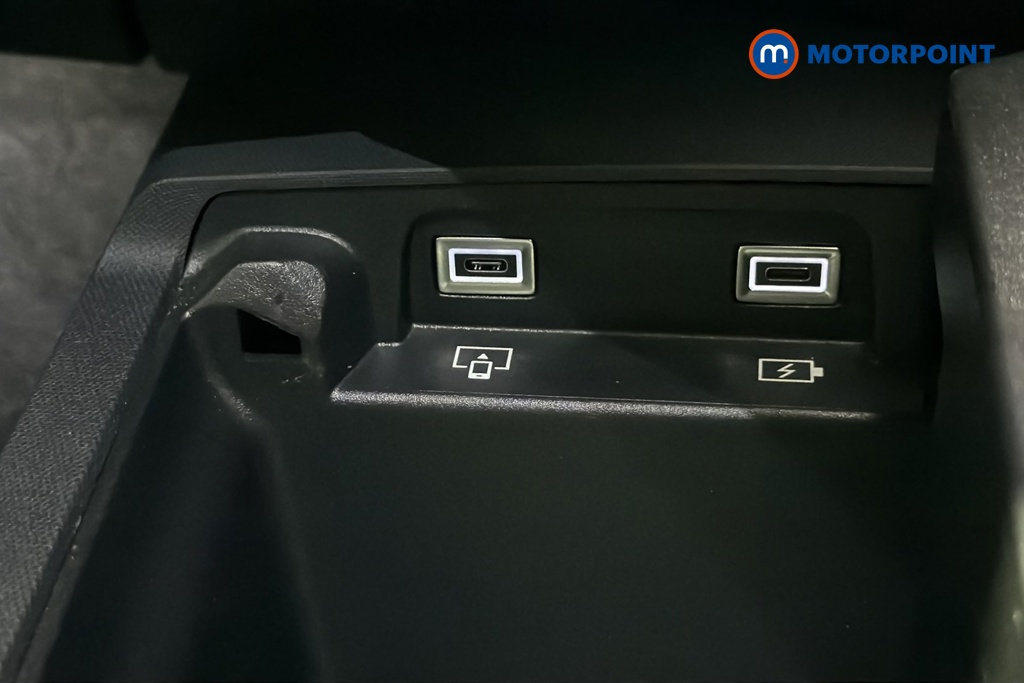 Peugeot 5008 GT Automatic Electric SUV - Stock Number (1658794) - 998th supplementary image