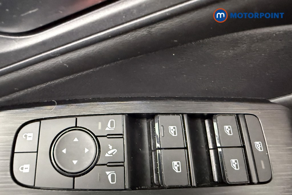 Nissan Qashqai Acenta Premium Manual Petrol SUV - Stock Number (1660218) - 19th supplementary image