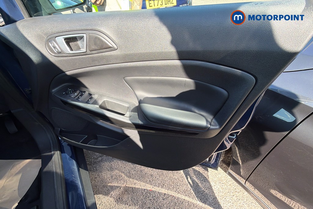 Ford Ecosport Titanium Manual Petrol SUV - Stock Number (1660522) - 37th supplementary image