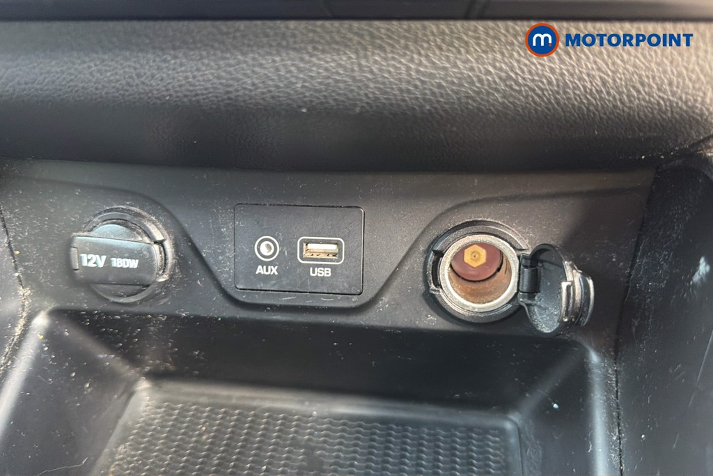 Hyundai Tucson Se Nav Manual Petrol SUV - Stock Number (1660574) - 5th supplementary image