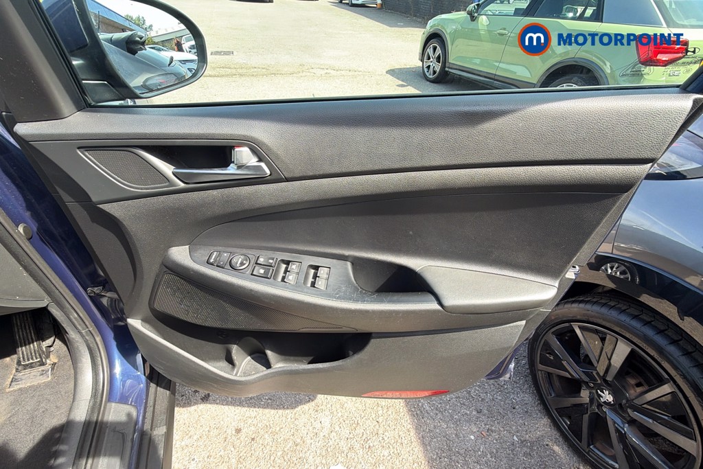 Hyundai Tucson Se Nav Manual Petrol SUV - Stock Number (1660574) - 19th supplementary image