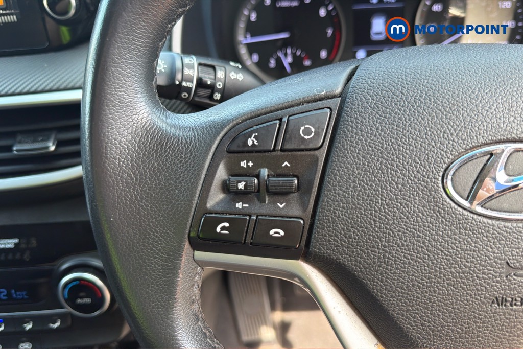 Hyundai Tucson Se Nav Manual Petrol SUV - Stock Number (1660574) - 1st supplementary image