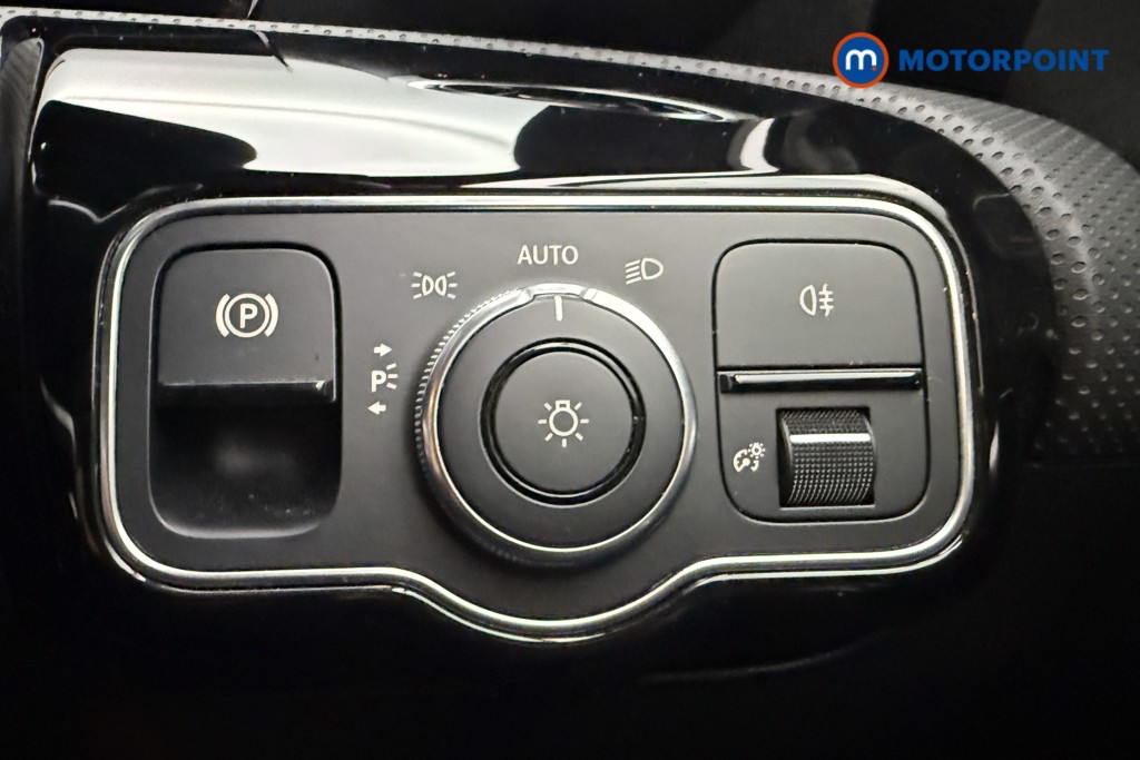 Mercedes-Benz A Class Amg Line Automatic Petrol Plug-In Hybrid Saloon - Stock Number (1660645) - 18th supplementary image