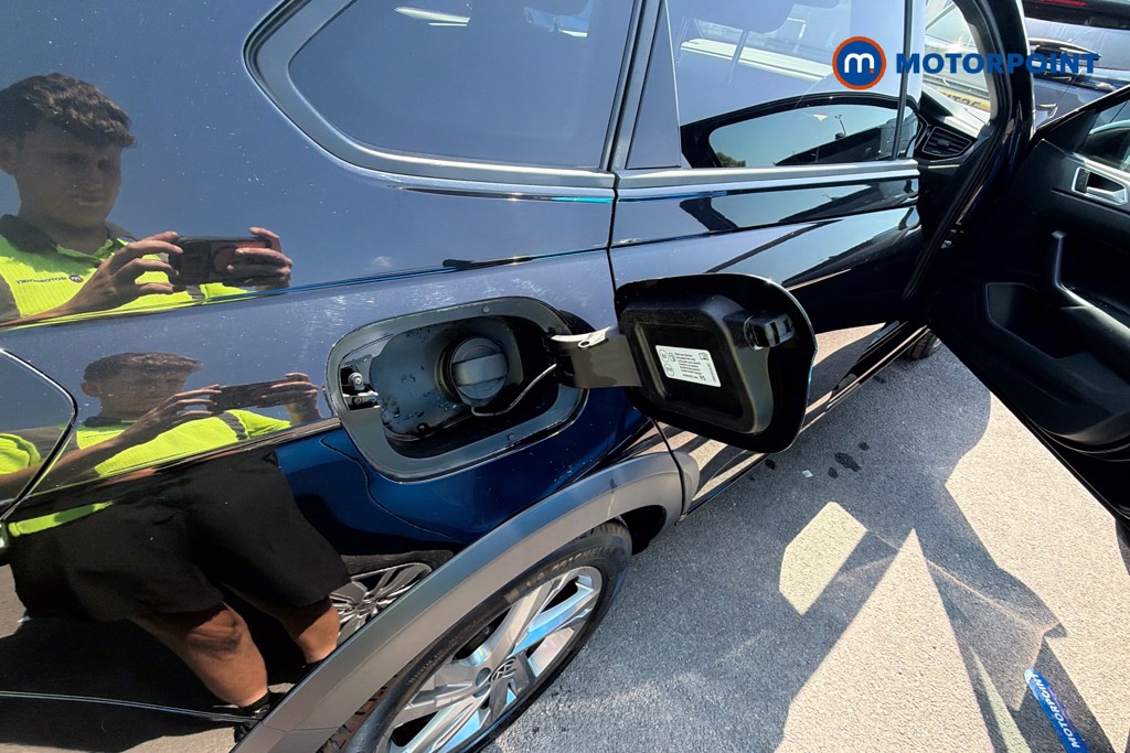 Volkswagen Taigo R-Line Automatic Petrol SUV - Stock Number (1660909) - 36th supplementary image
