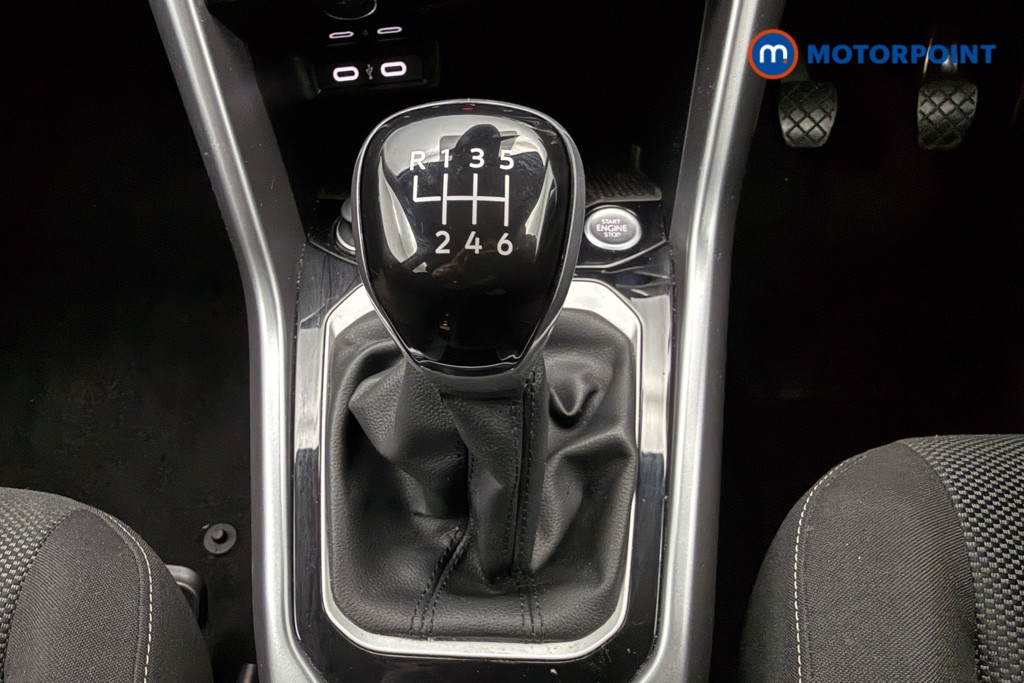 Volkswagen T-Roc Match Manual Petrol SUV - Stock Number (1660992) - 6th supplementary image