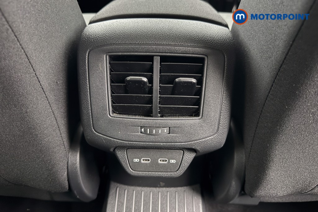 Volkswagen T-Roc Match Manual Petrol SUV - Stock Number (1660992) - 20th supplementary image