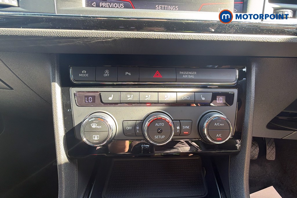 Seat Leon Fr Black Edition Automatic Petrol Hatchback - Stock Number (1661149) - 4th supplementary image