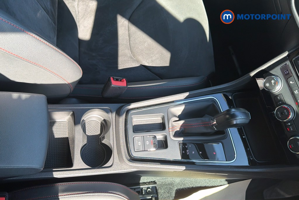 Seat Leon Fr Black Edition Automatic Petrol Hatchback - Stock Number (1661149) - 7th supplementary image