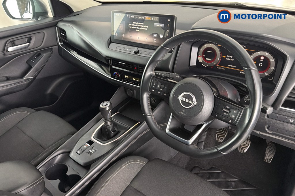 Nissan Qashqai N-Connecta Manual Petrol SUV - Stock Number (1661573) - 2nd supplementary image