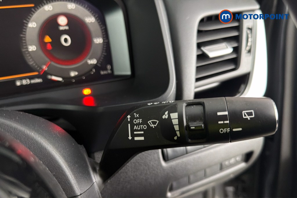 Nissan Qashqai N-Connecta Manual Petrol SUV - Stock Number (1661573) - 7th supplementary image