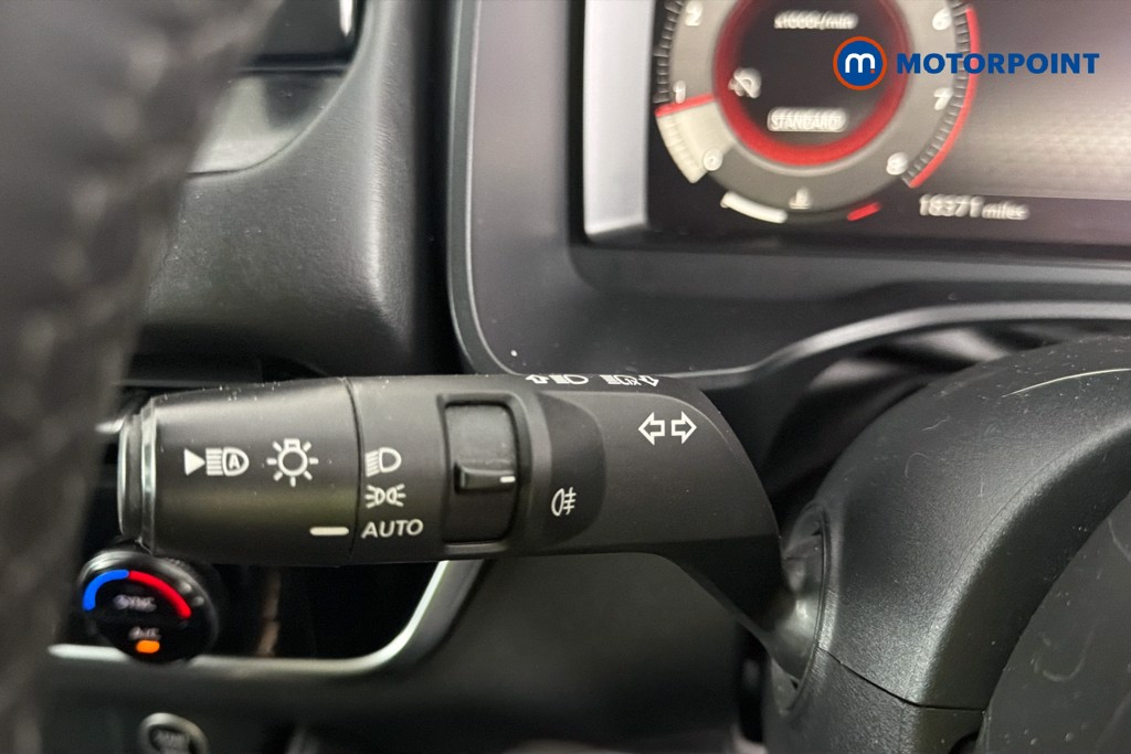 Nissan Qashqai N-Connecta Manual Petrol SUV - Stock Number (1661573) - 18th supplementary image