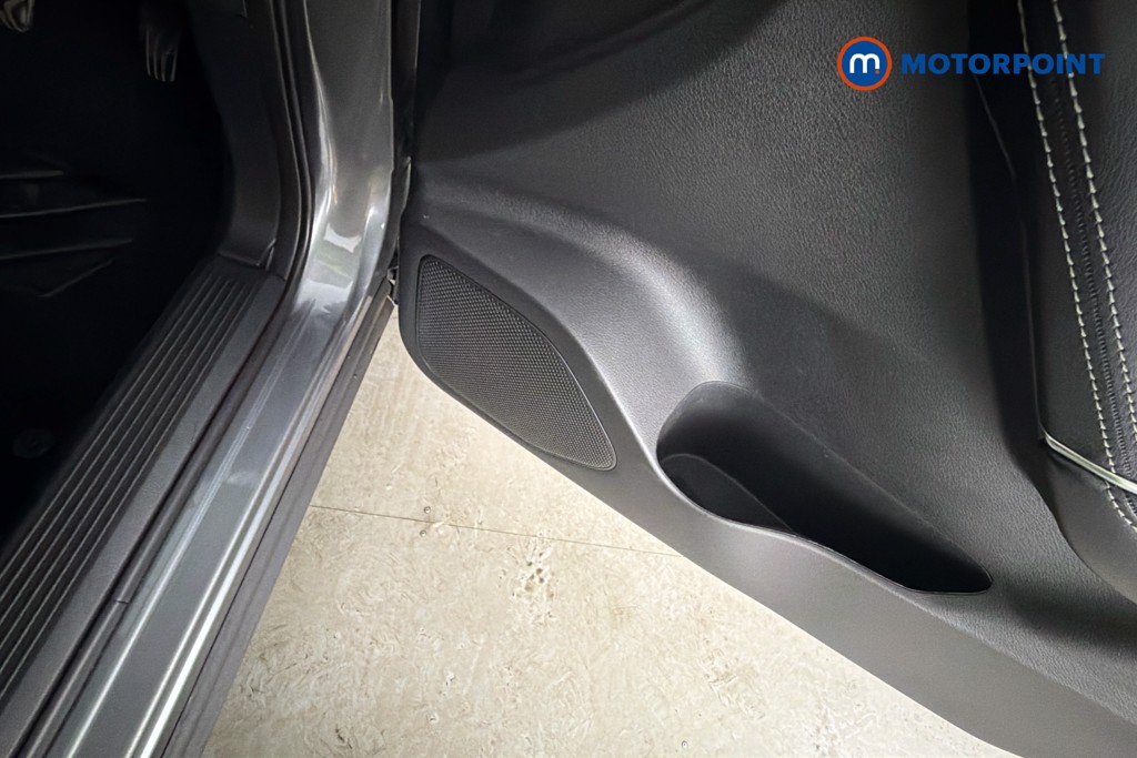 Nissan Qashqai N-Connecta Manual Petrol SUV - Stock Number (1661573) - 21st supplementary image