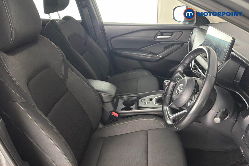 Nissan Qashqai N-Connecta Manual Petrol SUV - Stock Number (1661573) - 22nd supplementary image