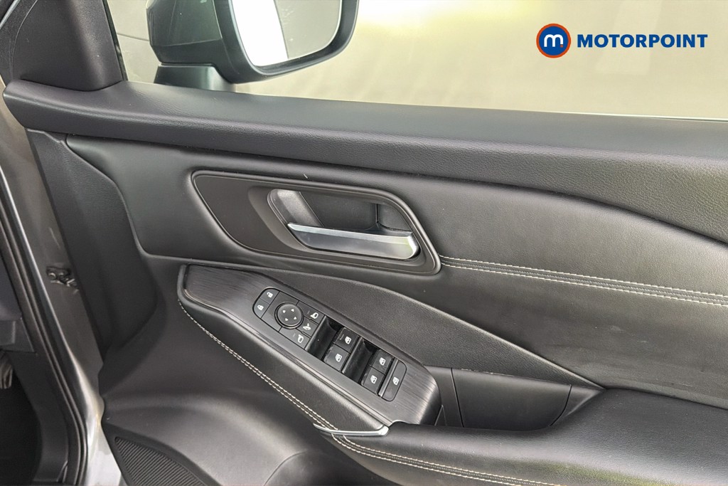 Nissan Qashqai N-Connecta Manual Petrol SUV - Stock Number (1661573) - 42nd supplementary image