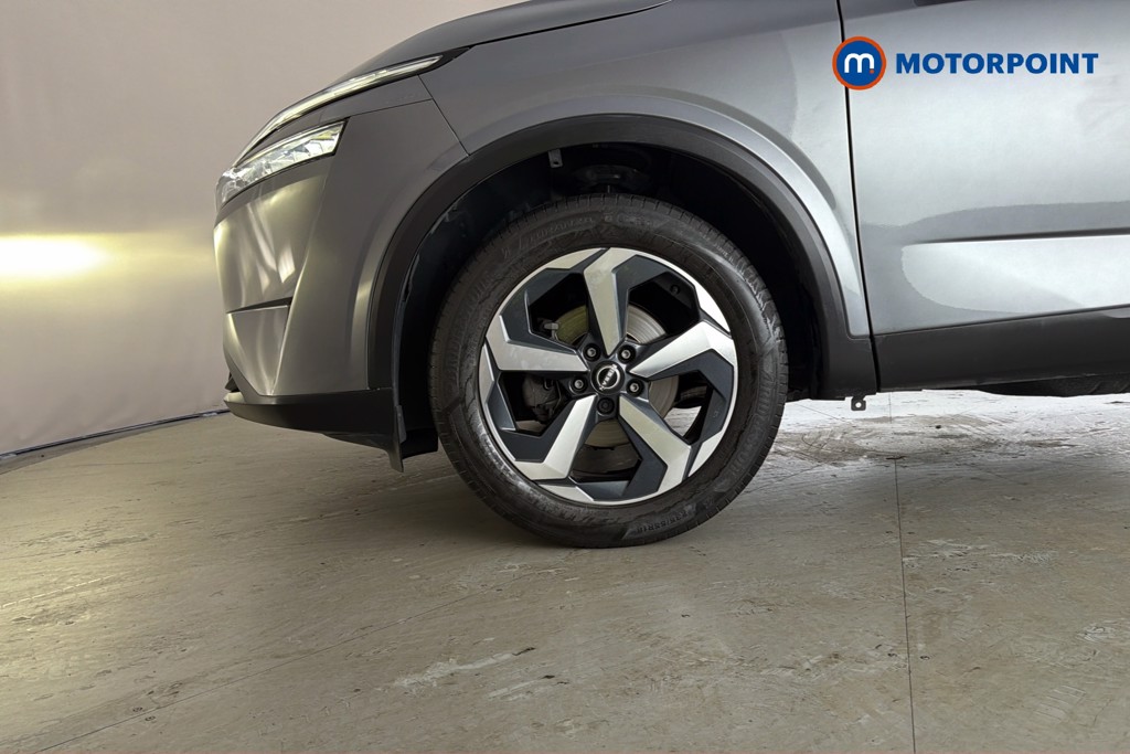 Nissan Qashqai N-Connecta Manual Petrol SUV - Stock Number (1661573) - 47th supplementary image