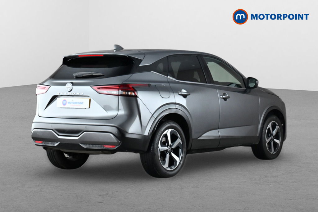 Nissan Qashqai N-Connecta Manual Petrol SUV - Stock Number (1661573) - Drivers side rear corner