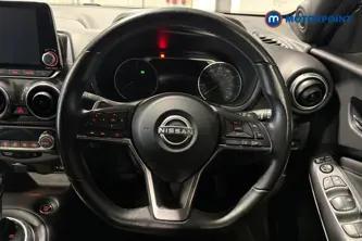 Nissan Juke N-Connecta Automatic Petrol SUV - Stock Number (1662732) - 2nd supplementary image