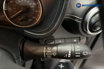Nissan Juke N-Connecta Automatic Petrol SUV - Stock Number (1662732) - 6th supplementary image