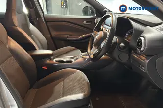 Nissan Juke N-Connecta Automatic Petrol SUV - Stock Number (1662732) - 22nd supplementary image
