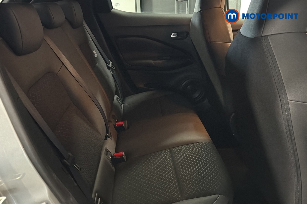 Nissan Juke N-Connecta Automatic Petrol SUV - Stock Number (1662732) - 25th supplementary image