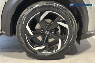 Nissan Juke N-Connecta Automatic Petrol SUV - Stock Number (1662732) - 47th supplementary image