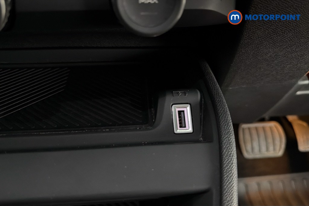 Citroen C4 X Shine Automatic Petrol Saloon - Stock Number (1662753) - 17th supplementary image