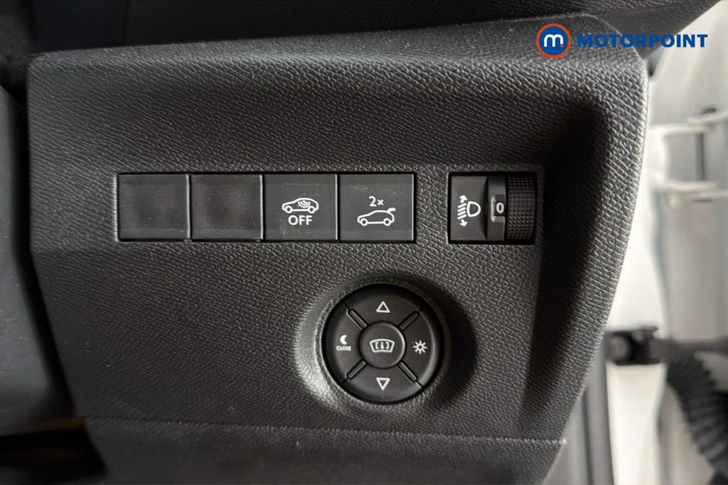 Citroen C4 X Shine Automatic Petrol Saloon - Stock Number (1662753) - 18th supplementary image