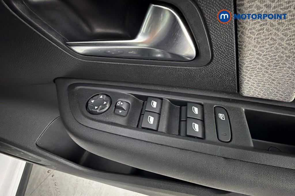 Citroen C4 X Shine Automatic Petrol Saloon - Stock Number (1662753) - 20th supplementary image
